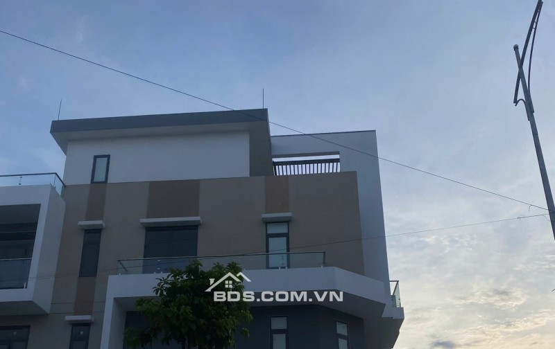  Chỉ với hơn 1.5 tỷ, bạn đã có thể sở hữu nhà phố ngay trung tâm hành chính Huế!